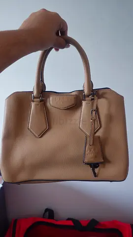 Elegant Beige Handbag