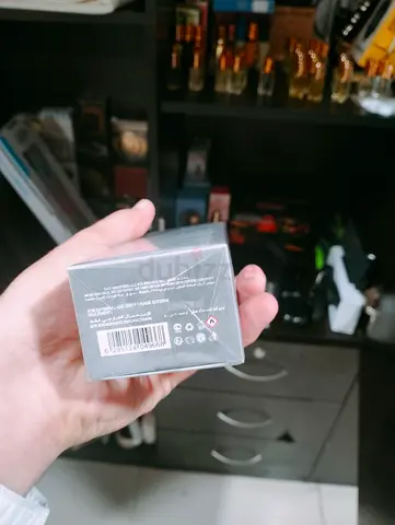 Sealed mens perfume - boxed, unused