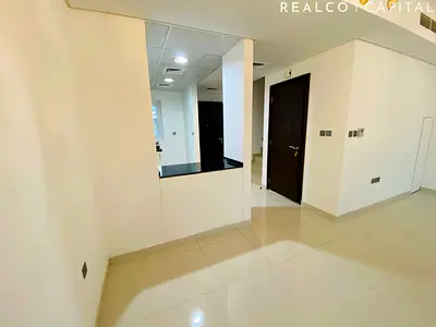 3 Bedrooms L Shape For Rent In Mimosa Cluster
