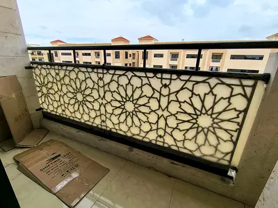 READY TO Move 2 BEDROOM HALL WITH BALCONY WARDROBE BUILT-IN PARKING FOR FAMILY ONLY 54K