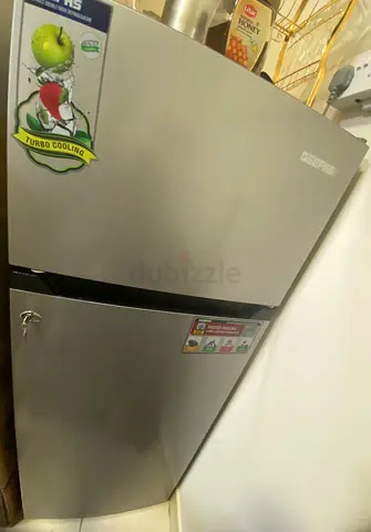 Geepas Double Door Refrigerator 180 liter light usage