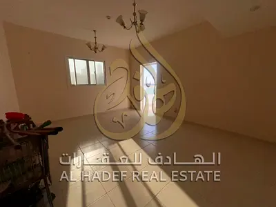 شقة غرفة وصالة بمنطقة المجاز 3 - باركينج مجاني - تاور عائلات - صيانه مجاني - قريب من جميع الخدمات