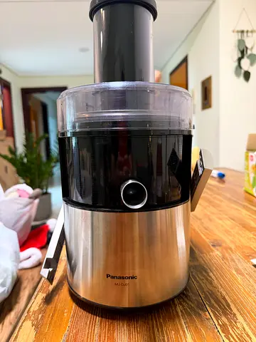 Panasonic juicer