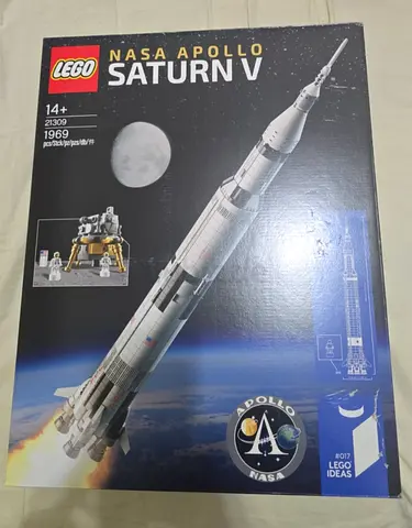 Rare Retired Brand New Factory Sealed NASA SATURN V  LEGO SET #21309