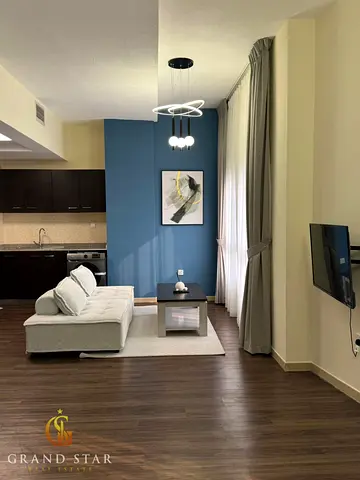 Upgraded | Fully Furnished | Up to 12 Cheques