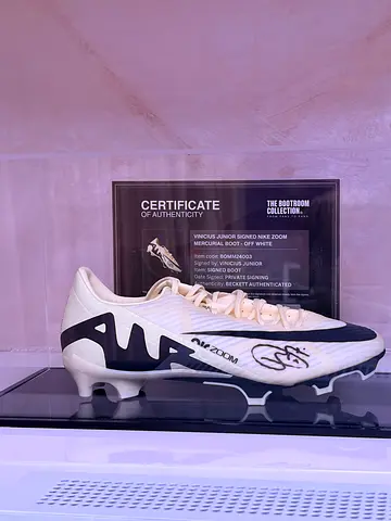 Vini jr signed boot (not match worn)