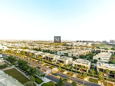 HIGH-FLOOR STUDIO | GOLF COURSE VIEWS
