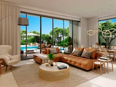 PRIME LOCATION | END UNIT | PRICED TO SELL