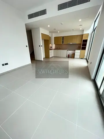 Ready to Move |Prime Location | 4BR + Maid | Opposite Pool & Park