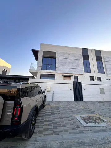 للبيع فيلا في الحوشي اماره الشارقة