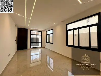 Villa for annual rent in Al Yasmin on Sheikh Mohammed Bin Zayed Road - 5 master bedrooms - 6 bathrooms - maid's room - spacious - split AC - close to