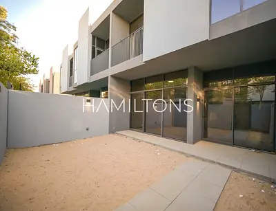Green Living | Luxury Villa | Resale