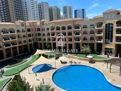 Beautiful Studio | Prime location | Pool view