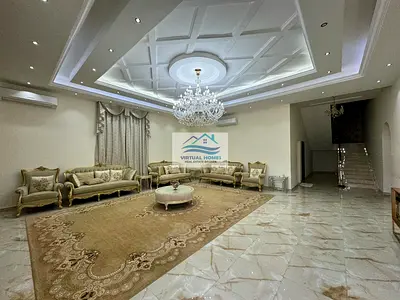 Luxurious | 5BR Semi Furnished | Spacious