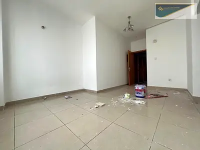HOT OFFER !!! CHEAPEST 1BHK AVAILABLE NEAR PARK WITH BIG KITCHEN IN ONLY 29K