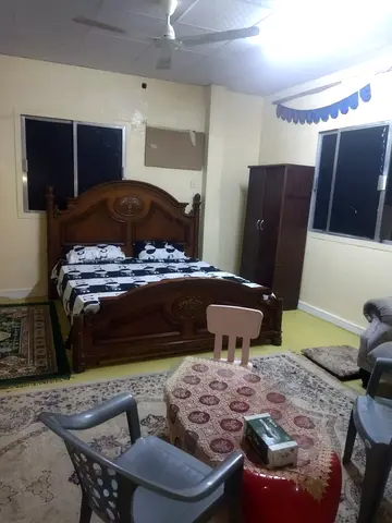 استديو مفروش للإيجار في البستان مع بلكونة ومطبخ منفصل شامل الفواتير