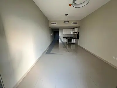Bright Unit | Fully Family Building |Ready to Move