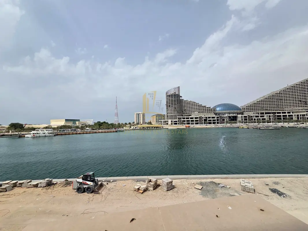 بنتهاوس فاخر للبيع في جزيرة مريم – برج كريستال