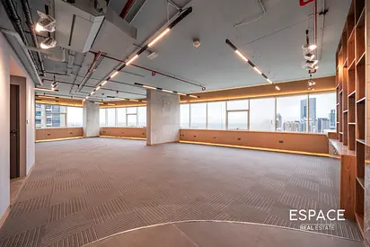 Prime Location | Vacant | Luxury Fit Out