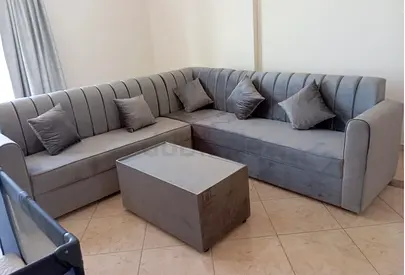 Elegant Sofa – راحة وفخامة