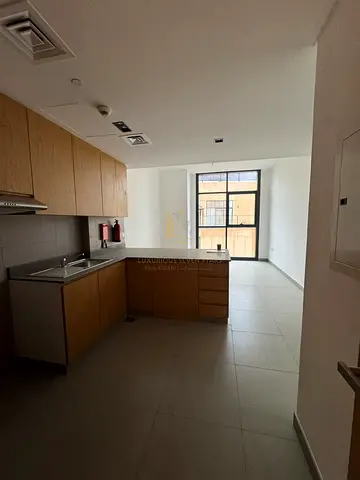 🏡 فرصة مميزة لامتلاك شقة في الممشى!