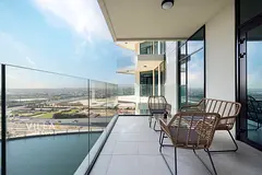 LUXURY | STYLISH 2BR FURNISHED | UPGRADED I CANAL VIEW