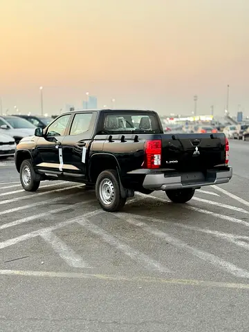 New 2025 Mitsubishi L200 Standard - Other Regional Specs
