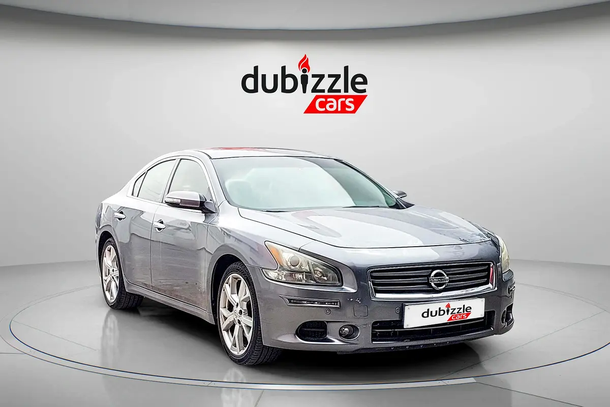 Nissan Maxima 2015 — photo 1 of 15