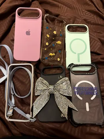 IPHONE 17 AIR Phone Cases