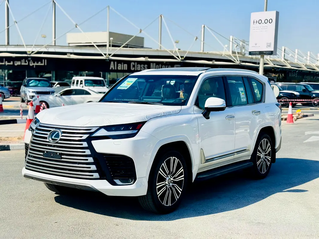 Lexus LX-Series 2025 — photo 1 of 19