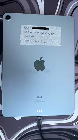 Apple iPad Air 11-inch Wi‑Fi (Used) — 256GB, Battery ~88% locked