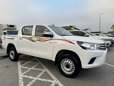 Toyota Hilux Double Cab GL 2022 - GCC Specs - Excellent Condition