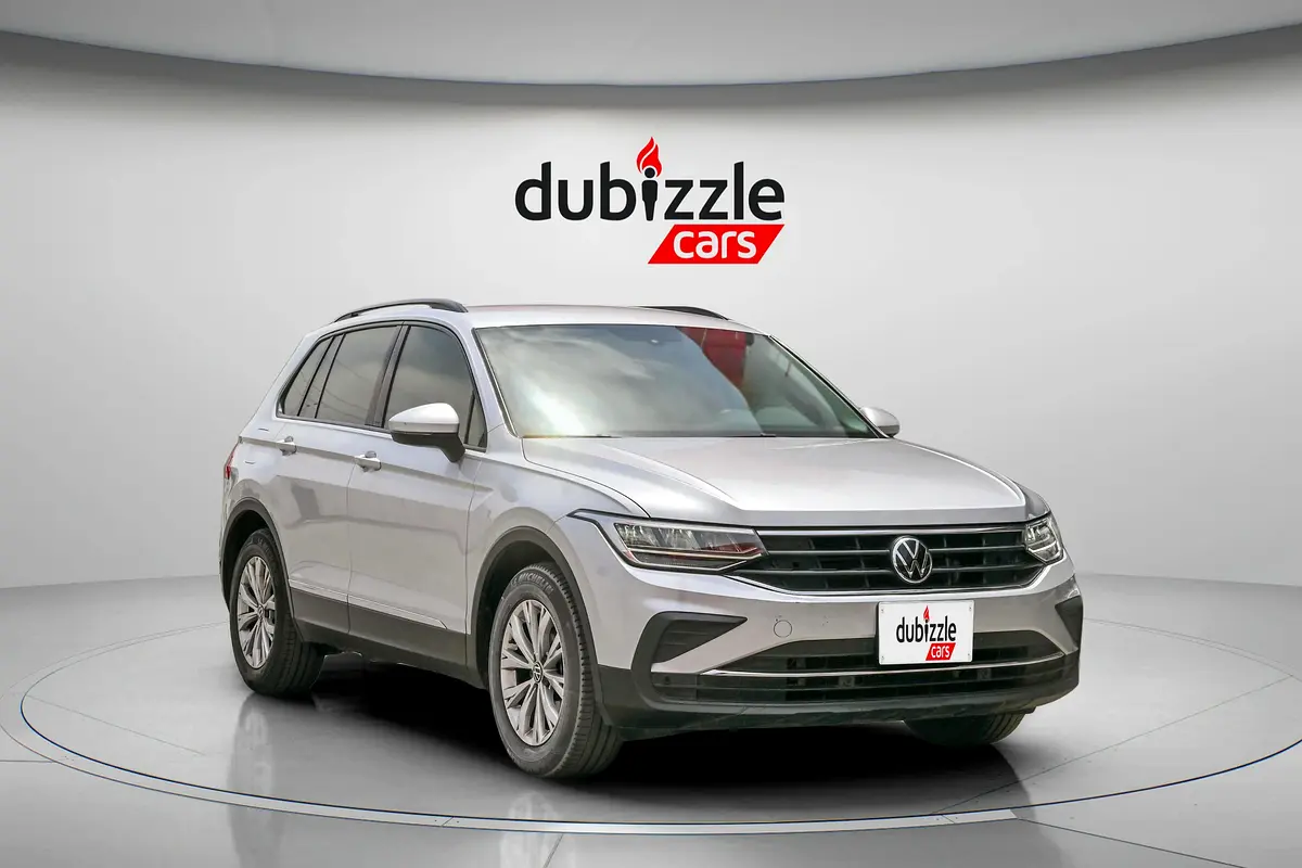 Volkswagen Tiguan 2023 — photo 1 of 17
