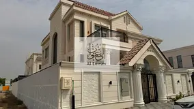 Villa for sale 4bhk zone c ,in tilal city Freehold