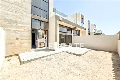 Single Row | Spacious | Prestigious Living