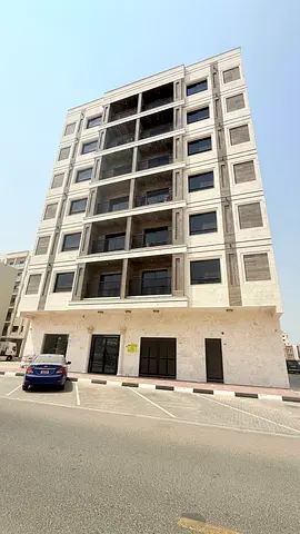 For investment: A brand new building, 6 months old, fully occupied, with excellent income potential, flexible payment options, and a prime location cl