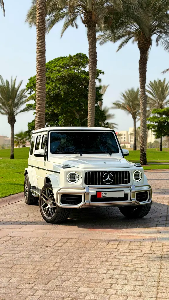 Mercedes-Benz G-Class 2021 — photo 1 of 7