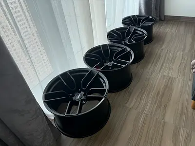 Dodge charger/challenger wheels, 20”11, -2.5
