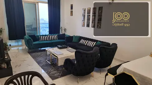شقة غرفتين وصالة للبيع في أبراج الواحة بإطلالة مفتوحة وخطة سداد مميزة