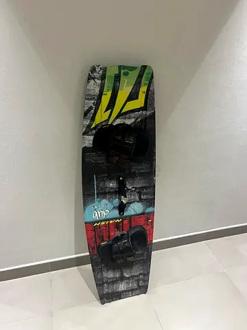 Kiteboard with fastening NAIS 138*43