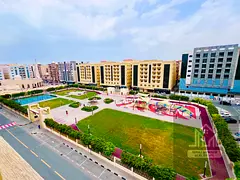 12 Check Payment/ Park Facing Veiw / 2Full Shower Washroom In Muwalieha