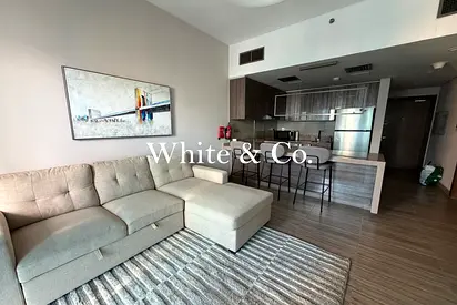 Fully Furnished | Lake View | Vacant Now