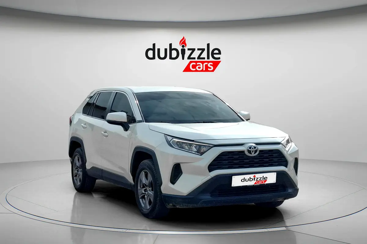 Toyota Rav 4 2022 — photo 1 of 13