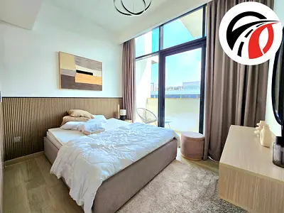 Luxury furnished/ big size / burj khalifa view / pool view