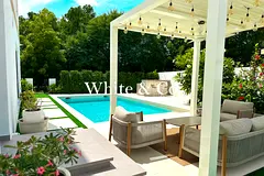 Single Row| Private Pool | Unfurnished