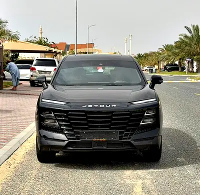 1340/Month @Zero% Down Payment, Dashing Black Beauty, Full-Service History, Elite Warranty