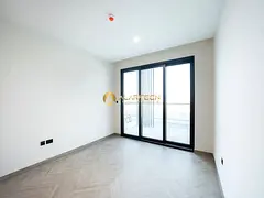 Spacious Unit| Community View | Fitted Kitchen