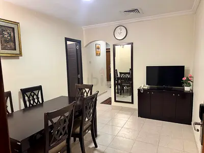 Spacious newly renovated bed space available with master bedroom at mankhool