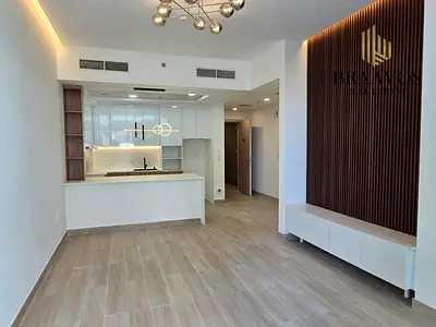 SPACIOUS | POOL VIEW | FLEXIBLE CHEQUES