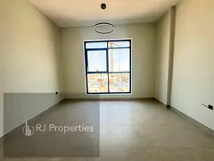 30 days free Brand new luxury 1bhk with 2 wishroom Master Bed Room ready to move with parking only j